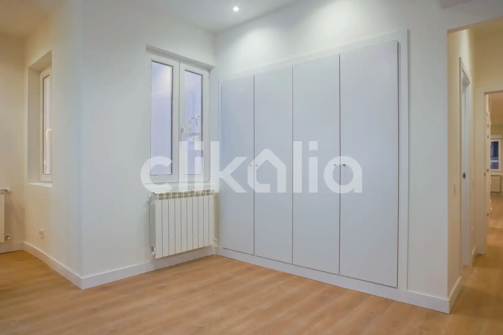 Schlafzimmer von Wohnung zum Verkauf in Madrid mit Klimaanlage und Heizung