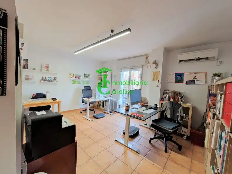 Flat with lift for sale in La Carolina, imagen 3