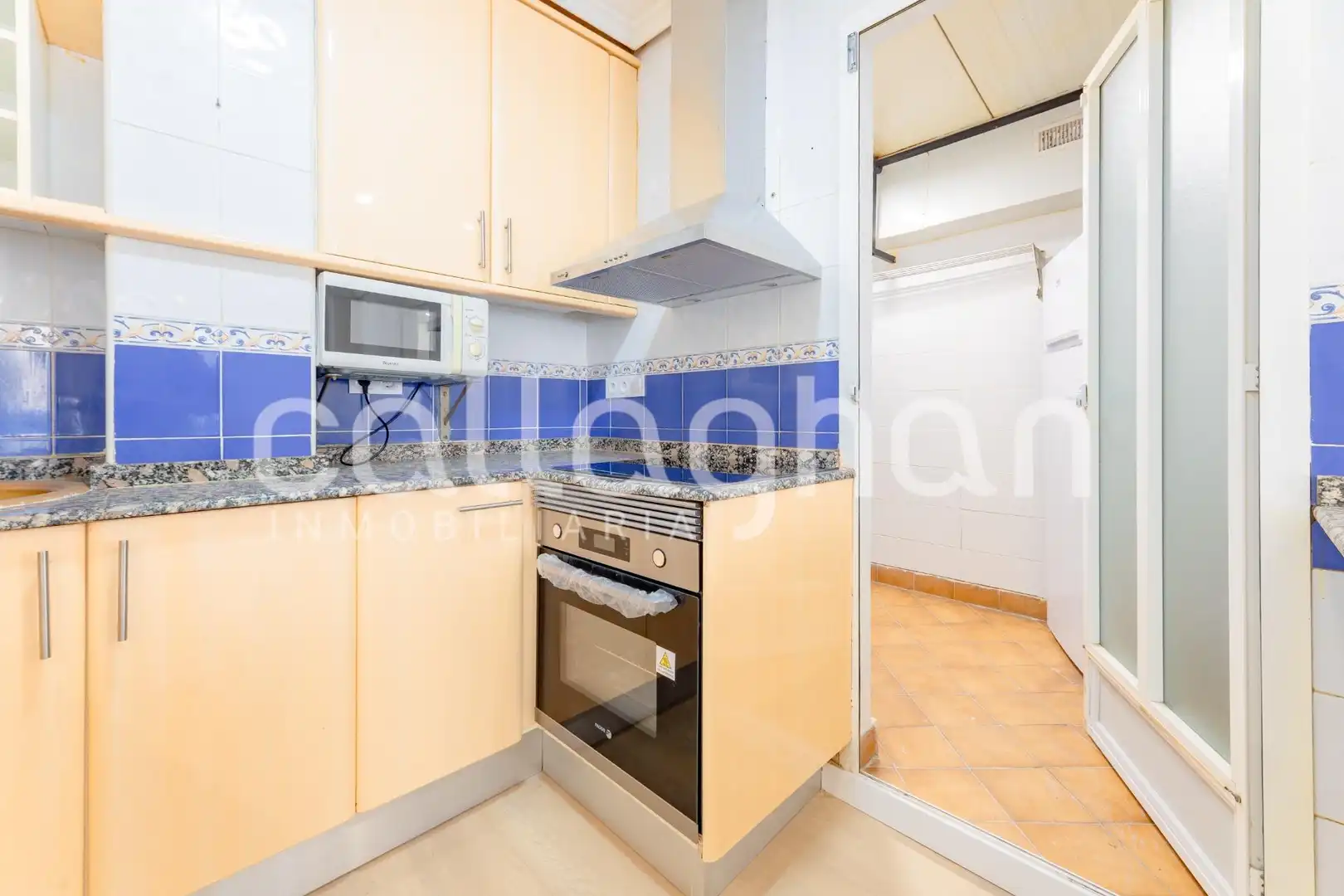 Kitchen of Flat for rent in Valencia  with Furnished