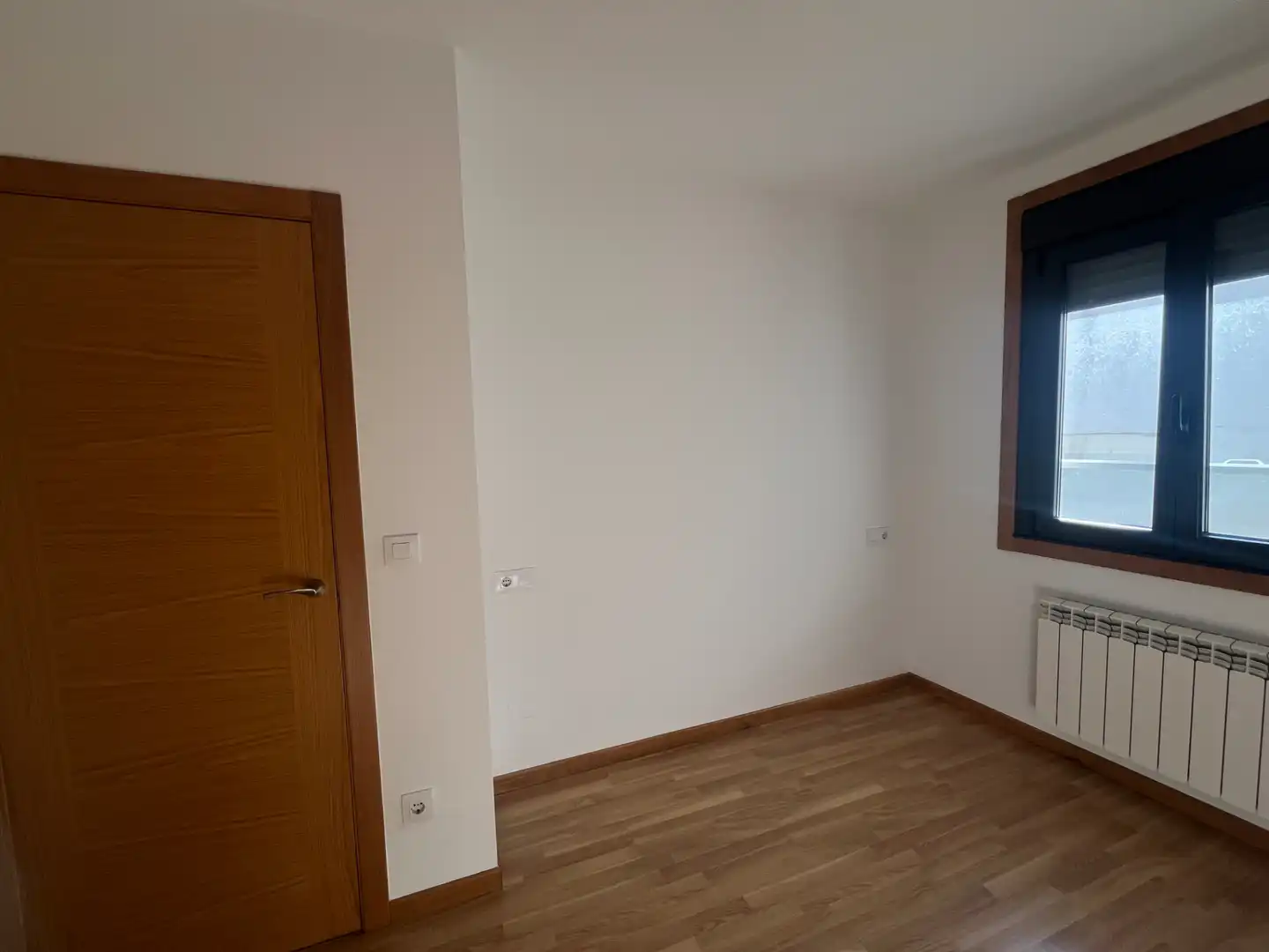 Flat for rent in Vigo   with Heating, Oven and Washing machine