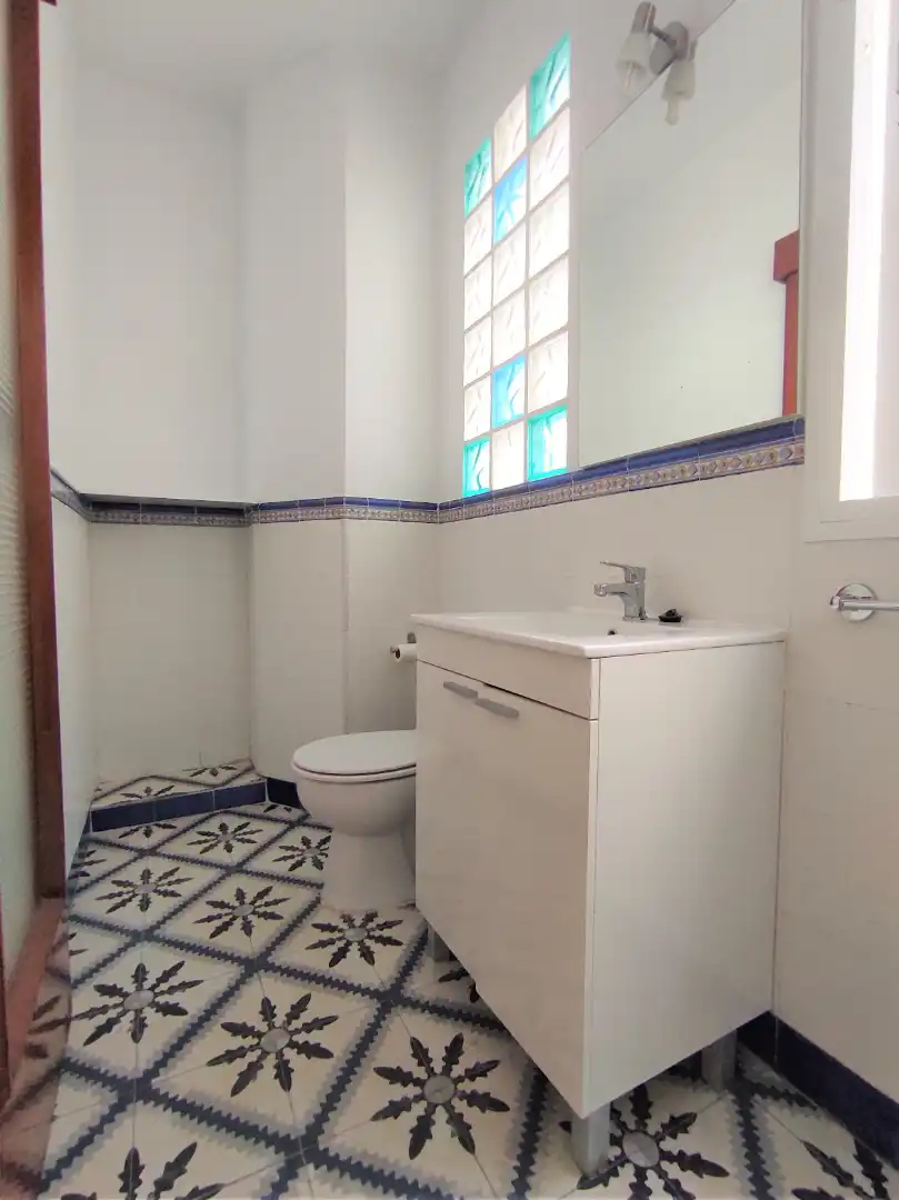Bathroom of Flat for sale in Alcalá de Guadaira  with Terrace and Internet