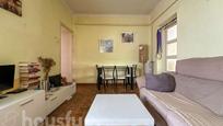 Living room of Flat for sale in  Madrid Capital  with Heating