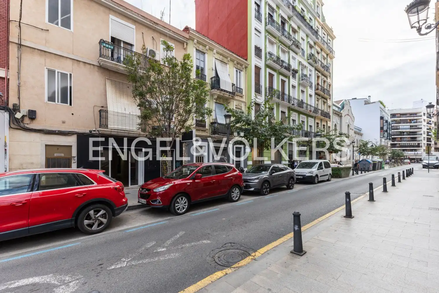 Exterior view of Houses for sale in Valencia  with Heating