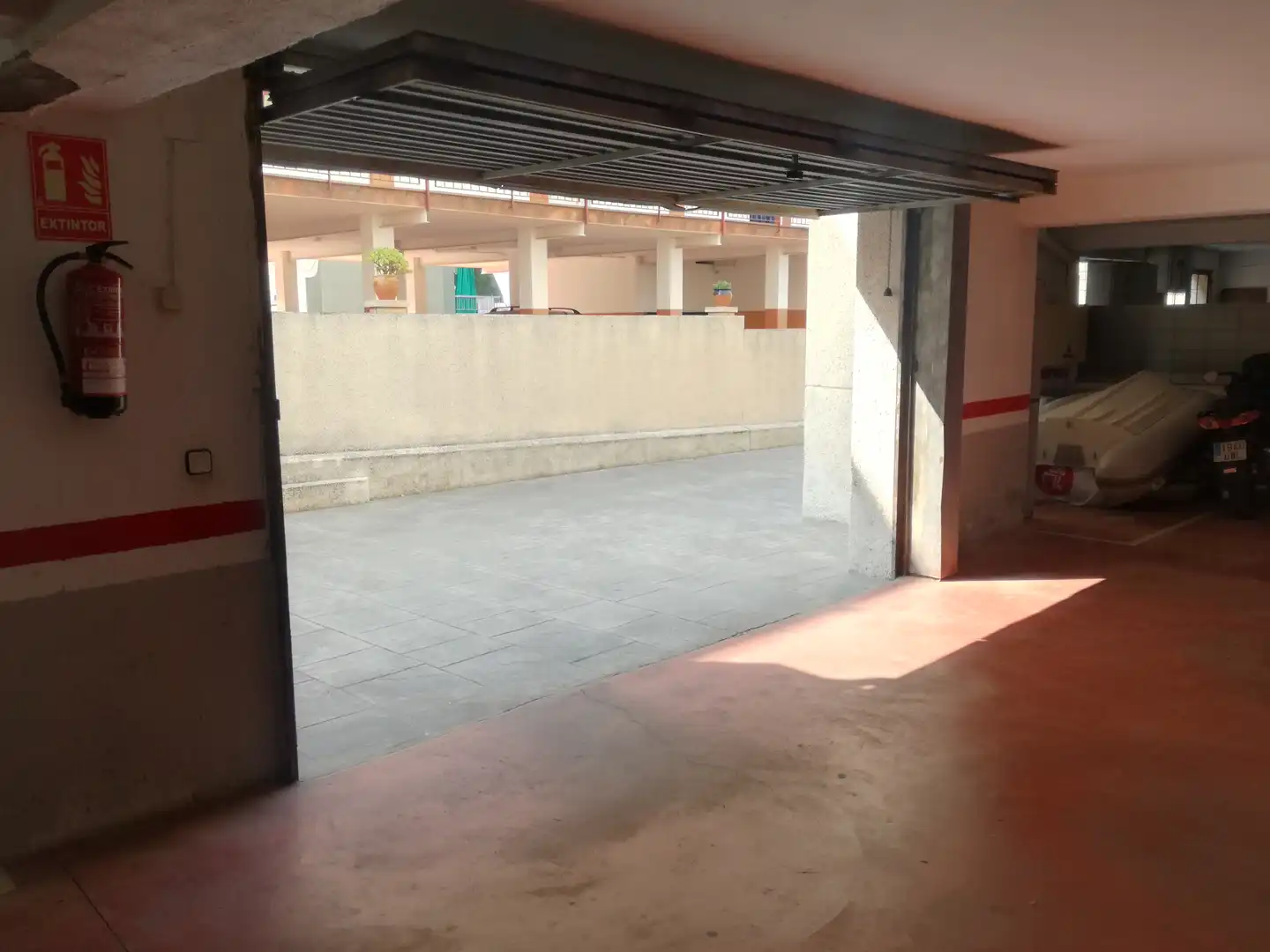 Garaje en venta en Carrer de Puig Pelós, 4, Cunit Residencial