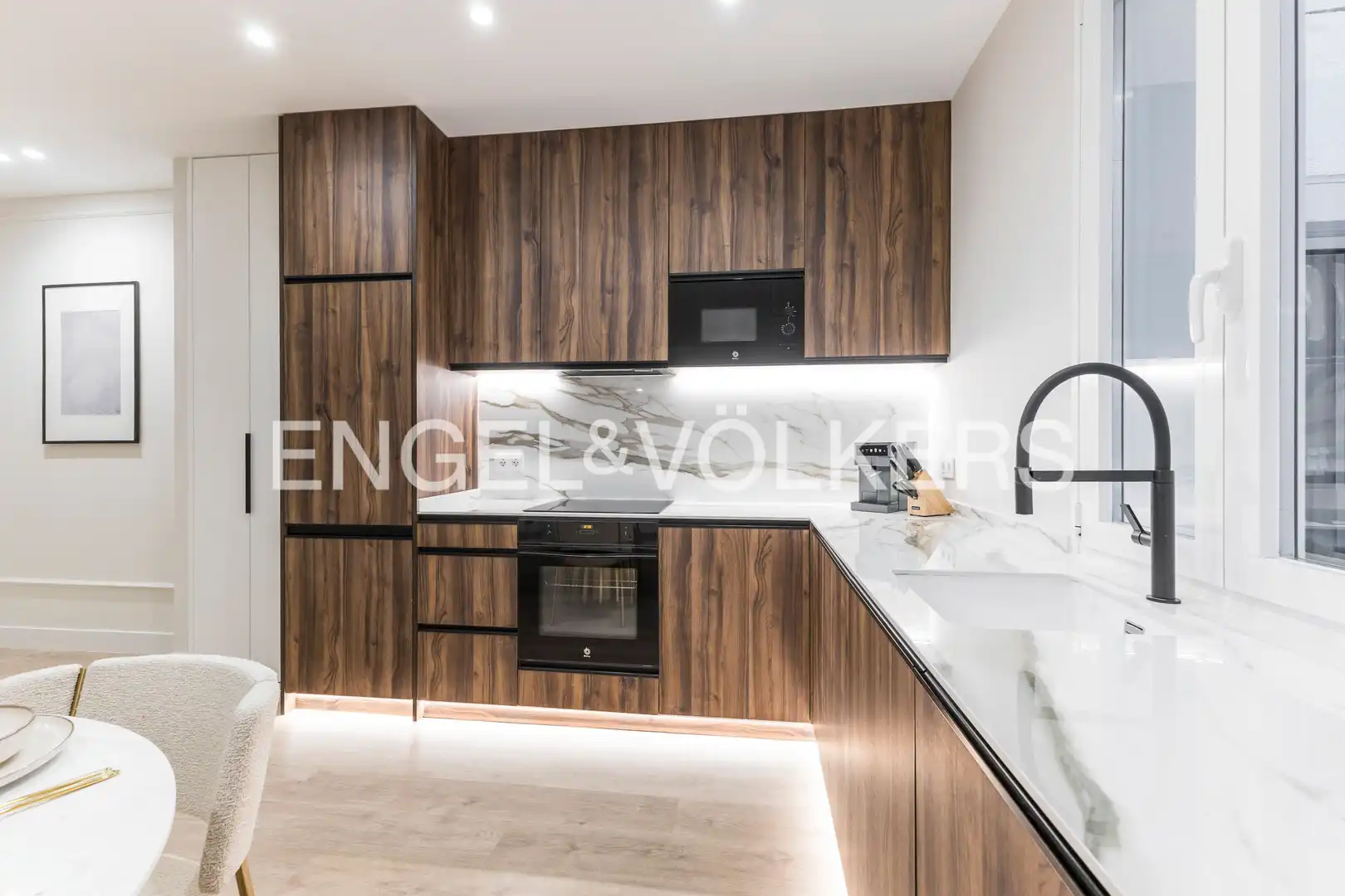 Kitchen of Flat for rent in Madrid  with Air Conditioner, Heating and Furnished