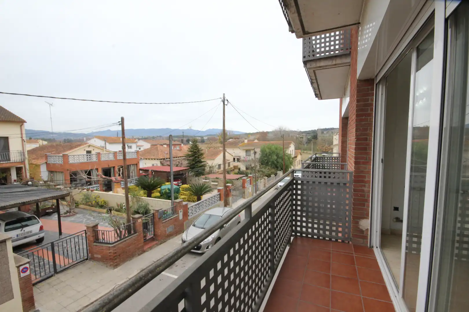 Vista exterior de Casa adosada en venta en Lliçà d'Amunt con Calefacción, Terraza y Horno