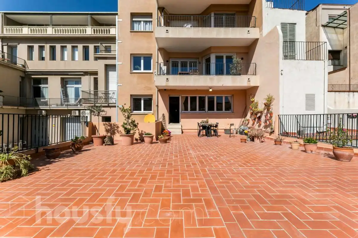 Piso en venta en Passeig del Comte d'Ègara, Barri del Centre