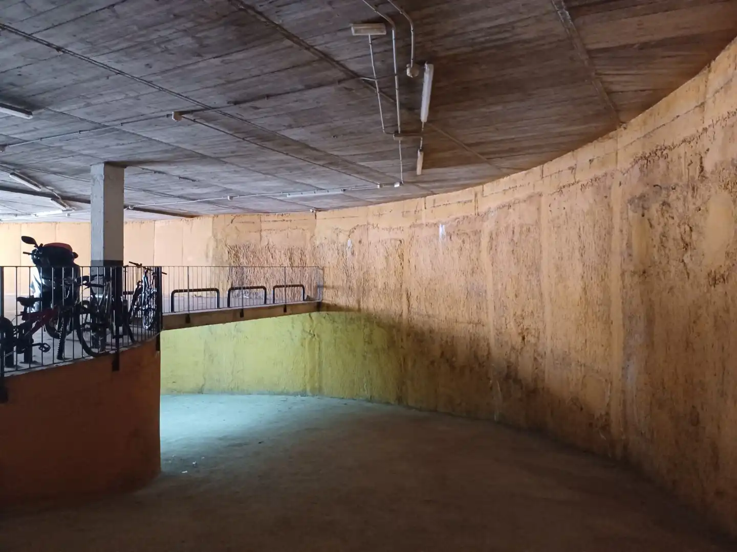 Garaje de alquiler en Sarrià de Ter