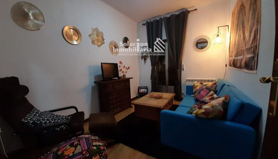 Photo 1 of Flat to rent in Salesas, Salamanca