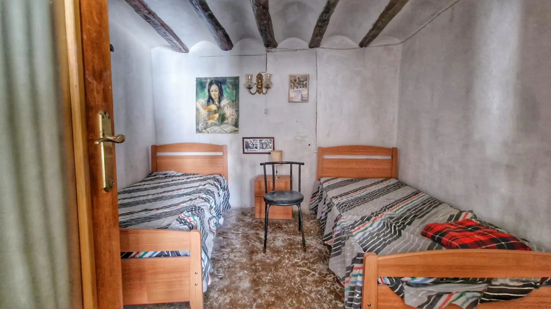 Dormitori de Casa adosada en venda en Camporrélls amb Jardí privat, Moblat i Balcó