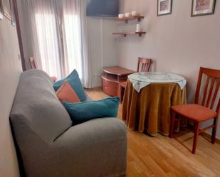 Bedroom of Apartment to rent in Ronda  with Heating, Terrace and Furnished
