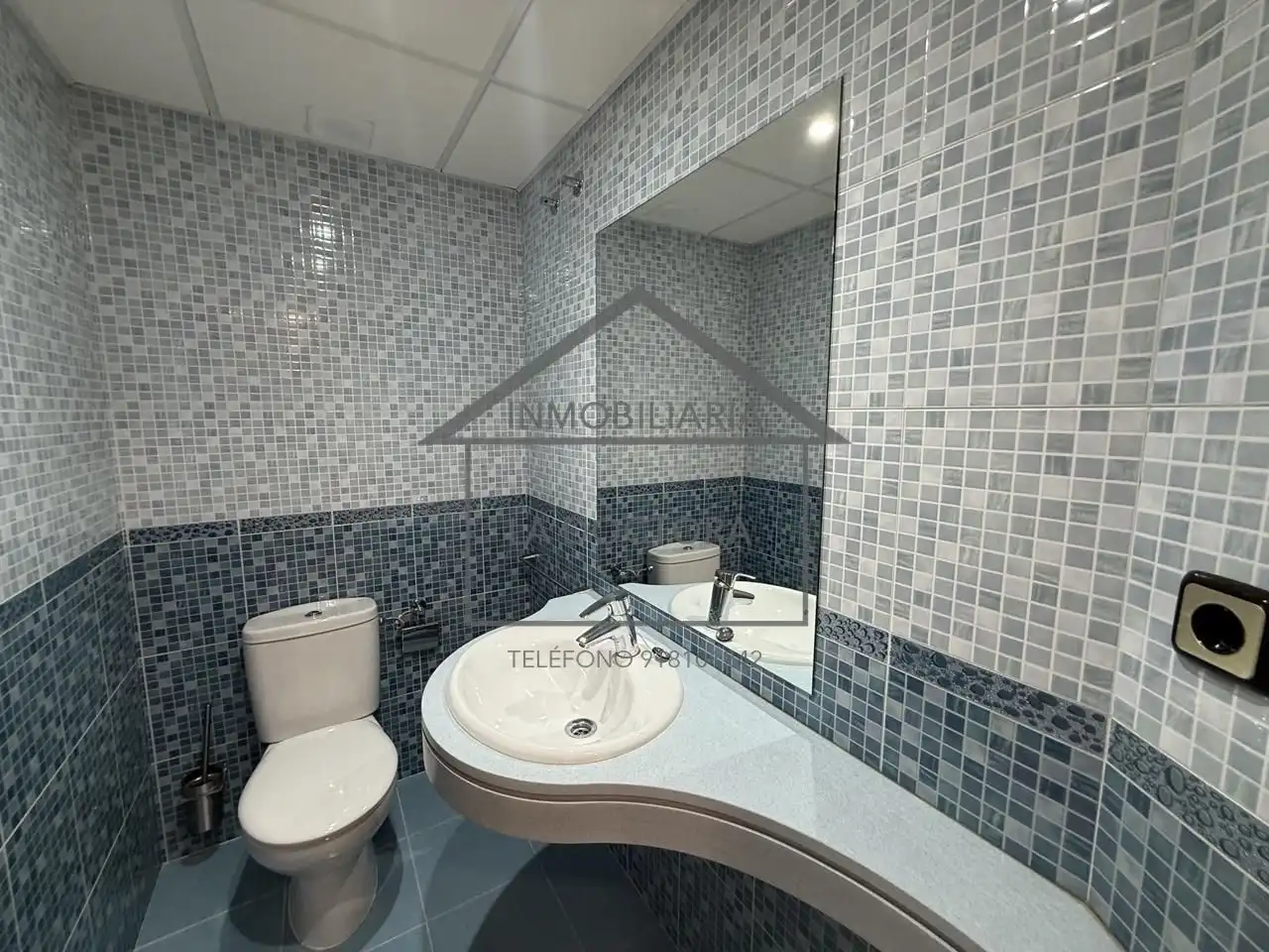 Badezimmer von Einfamilien-Reihenhaus zur Miete in Navalcarnero mit Heizung, Privatgarten und Terrasse
