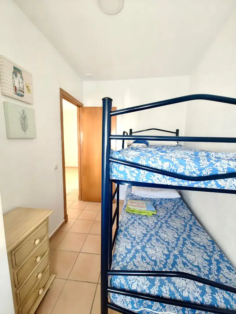 Flat for rent in Calle Pintor Guillermo Pérez Villalta, 32, Tarifa ciudad