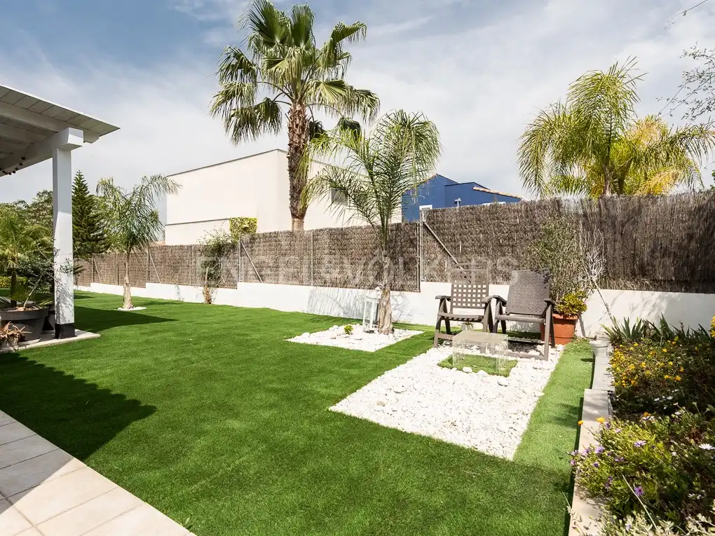 Terrassa de Casa o xalet de lloguer en Bétera amb Aire condicionat, Calefacció i Jardí privat
