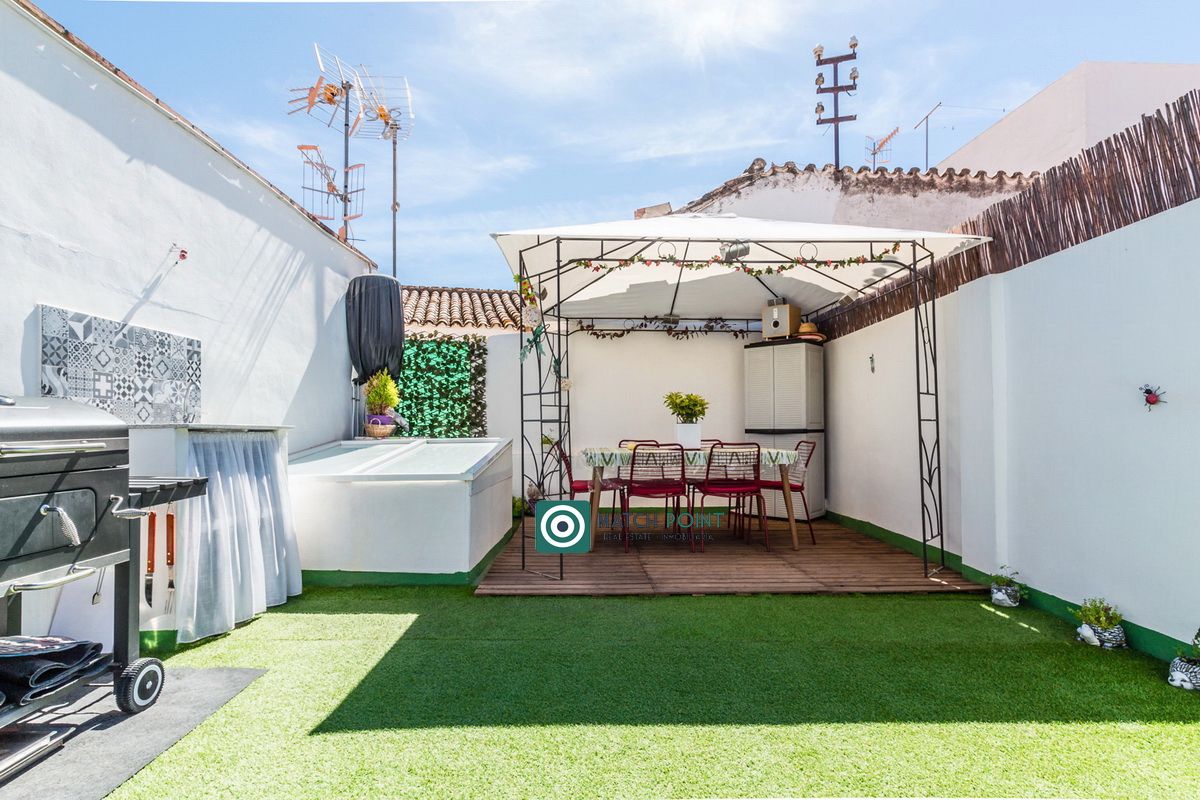 Terrassa de Casa adosada en venda en Almuñécar amb Moblat
