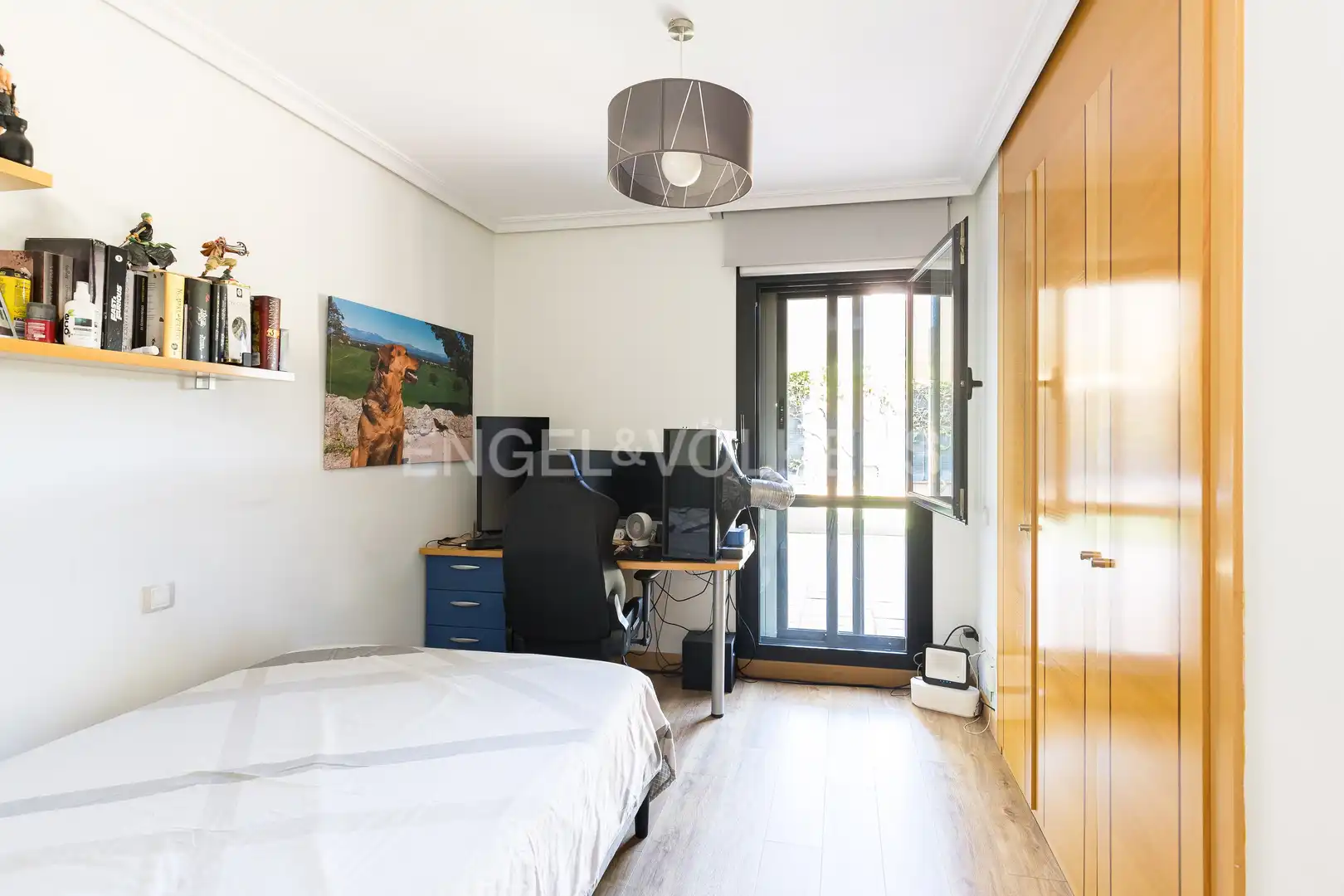 Habitación de Piso en venta en San Sebastián de los Reyes con Aire acondicionado, Calefacción y Jardín privado