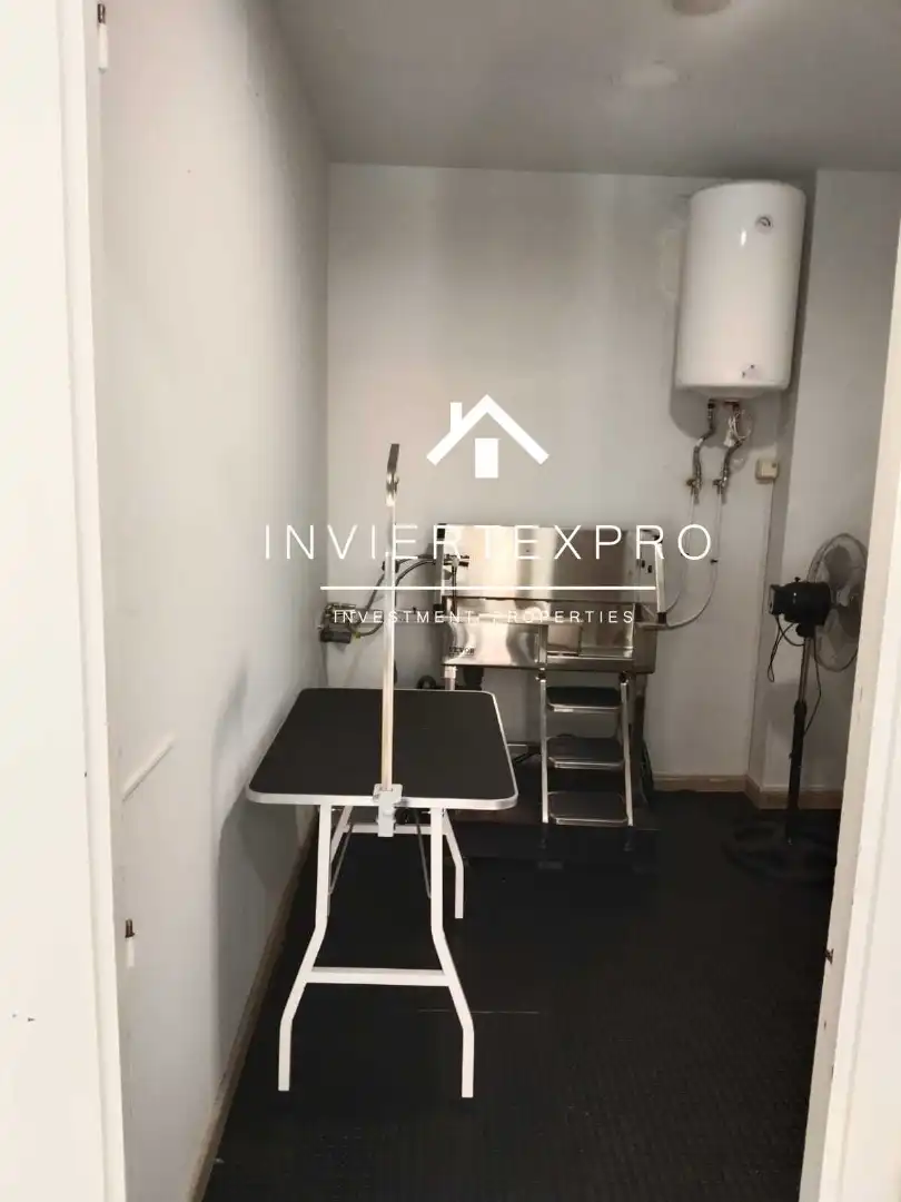 Local comercial en traspàs a Molí Nou - Ciutat Cooperativa, imagen 3