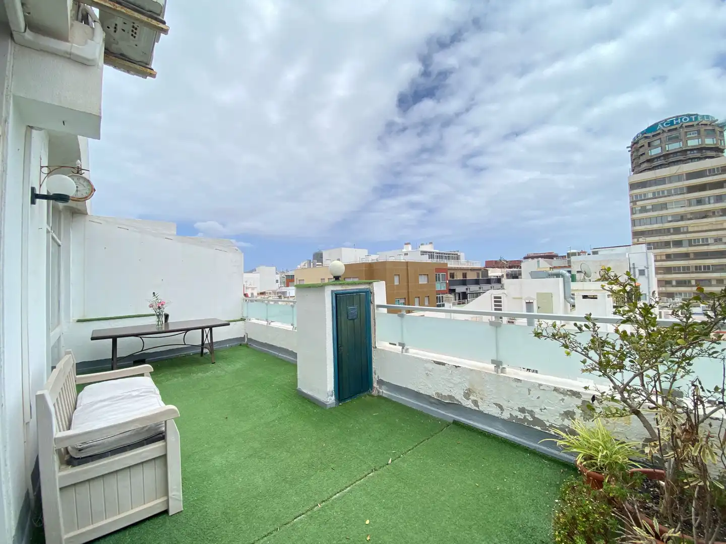 Penthouse with garden for sale in Calle Secretario Artiles, imagen 2