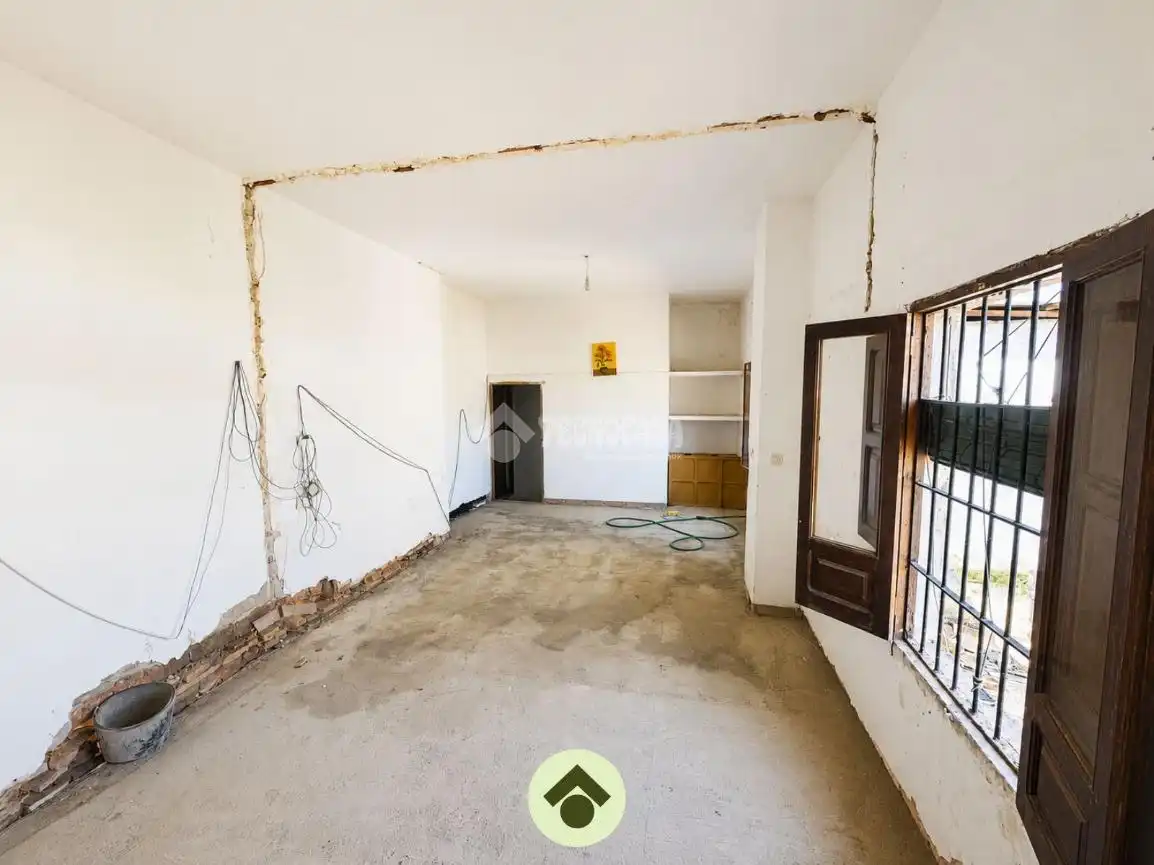 Detached homes for sale in Montoro