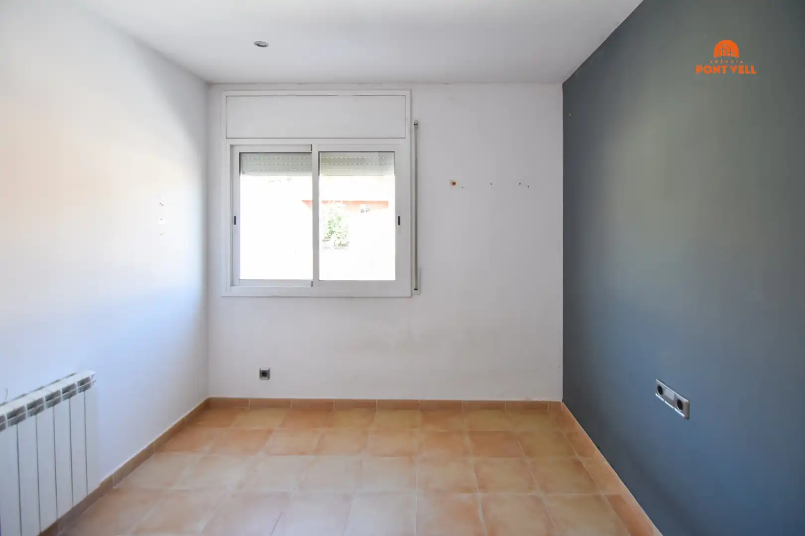 Casa pareada con terraza en venta en La Bisbal d'Empordà, imagen 10