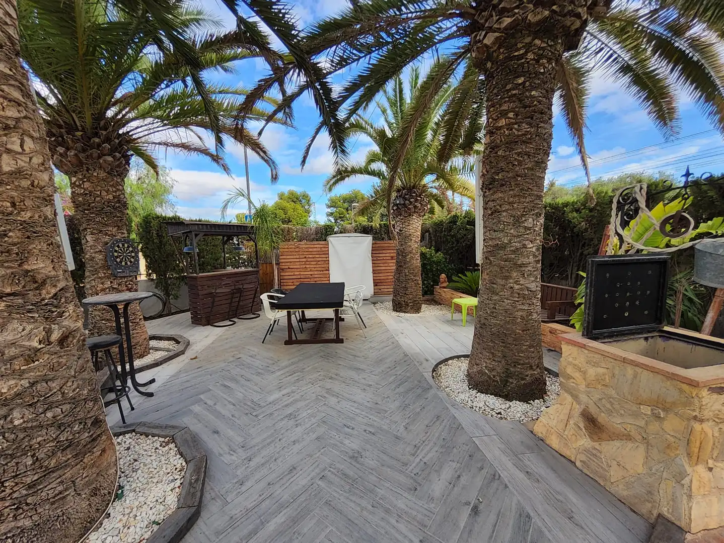Terrace of Houses for sale in San Vicente del Raspeig / Sant Vicent del Raspeig  with Storage room, Swimming Pool and Community pool