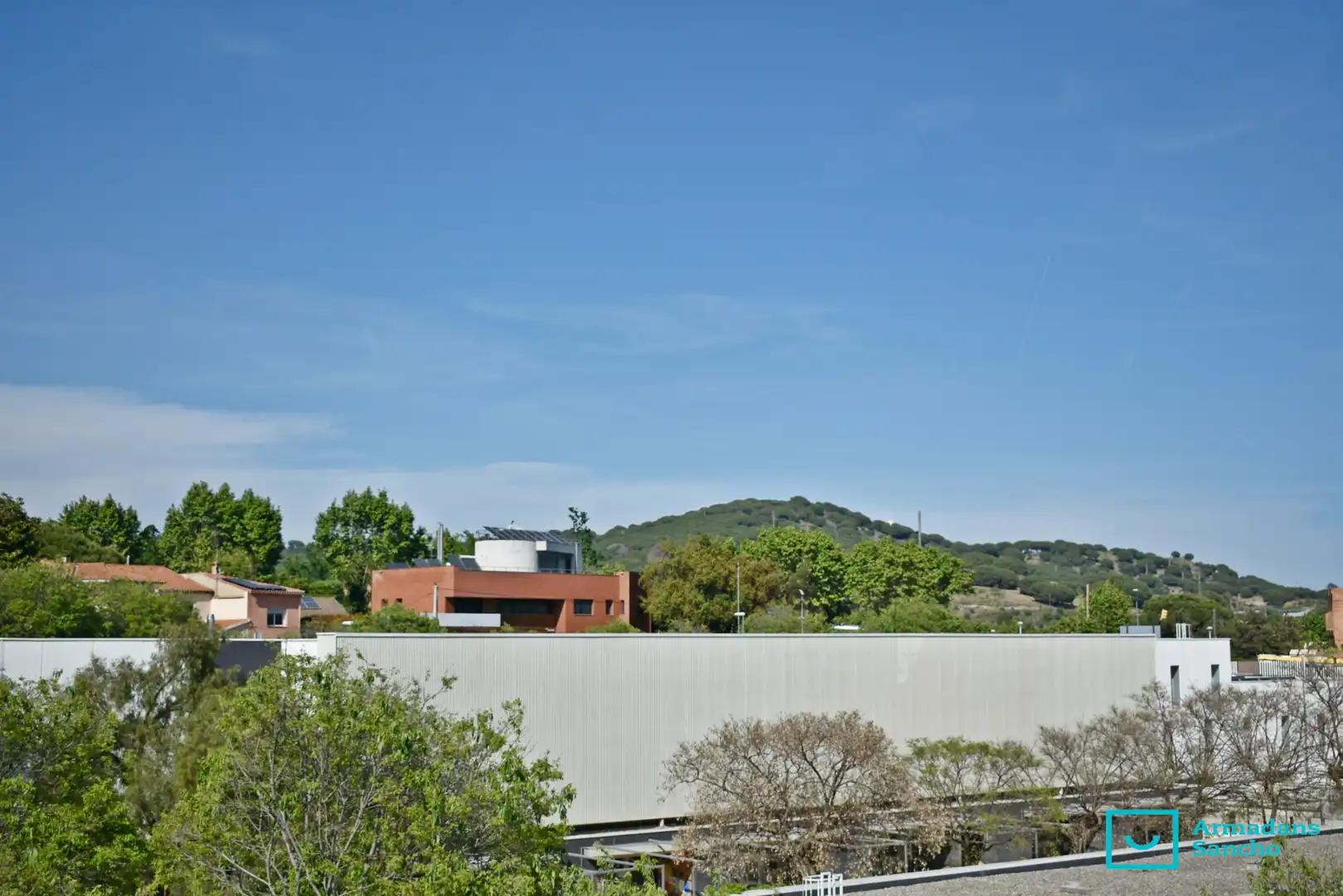 Exterior view of Duplexes for rent in Tiana  with Air Conditioner, Parquet flooring and Terrace