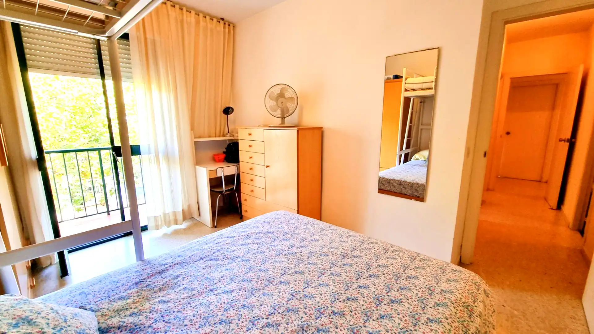 Habitación de Piso en venta en Chipiona con Amueblado