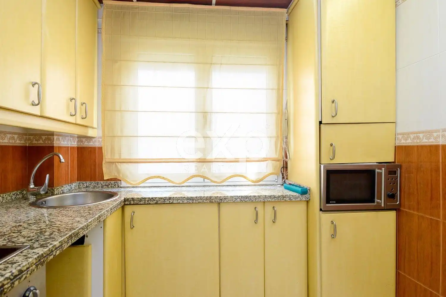 Cocina de Piso en venta en Oviedo  con Calefacción, Parquet y Amueblado
