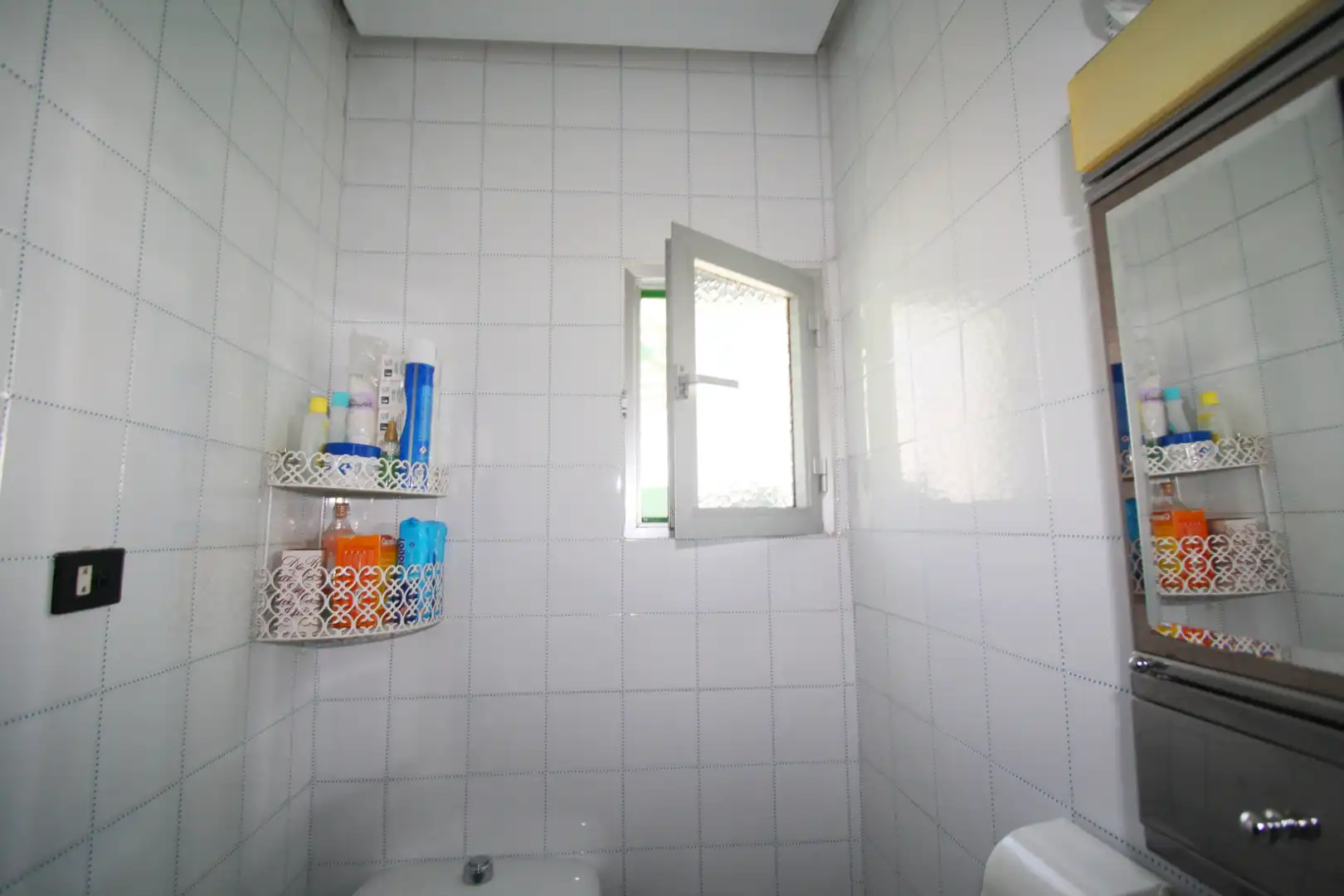 Bany de Casa o xalet en venda en Albacete amb Terrassa, Traster i Moblat