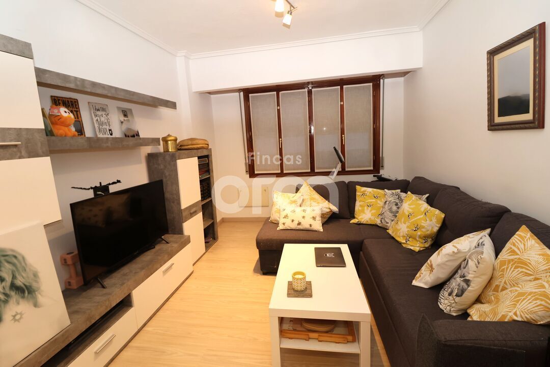 Sala d'estar de Pis en venda en Santurtzi 