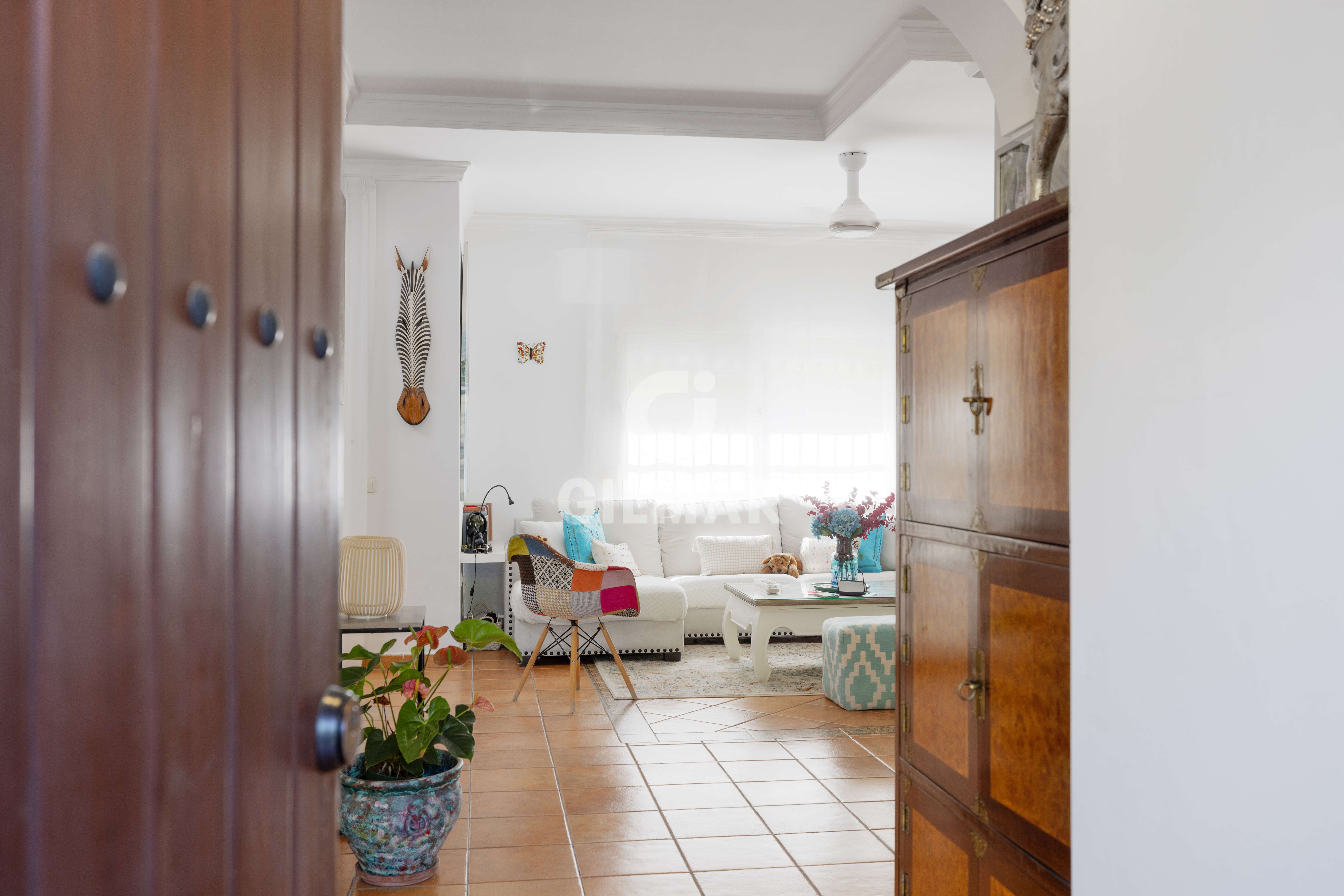 Living room of Single-family semi-detached for sale in Marbella  with Heating and Swimming Pool