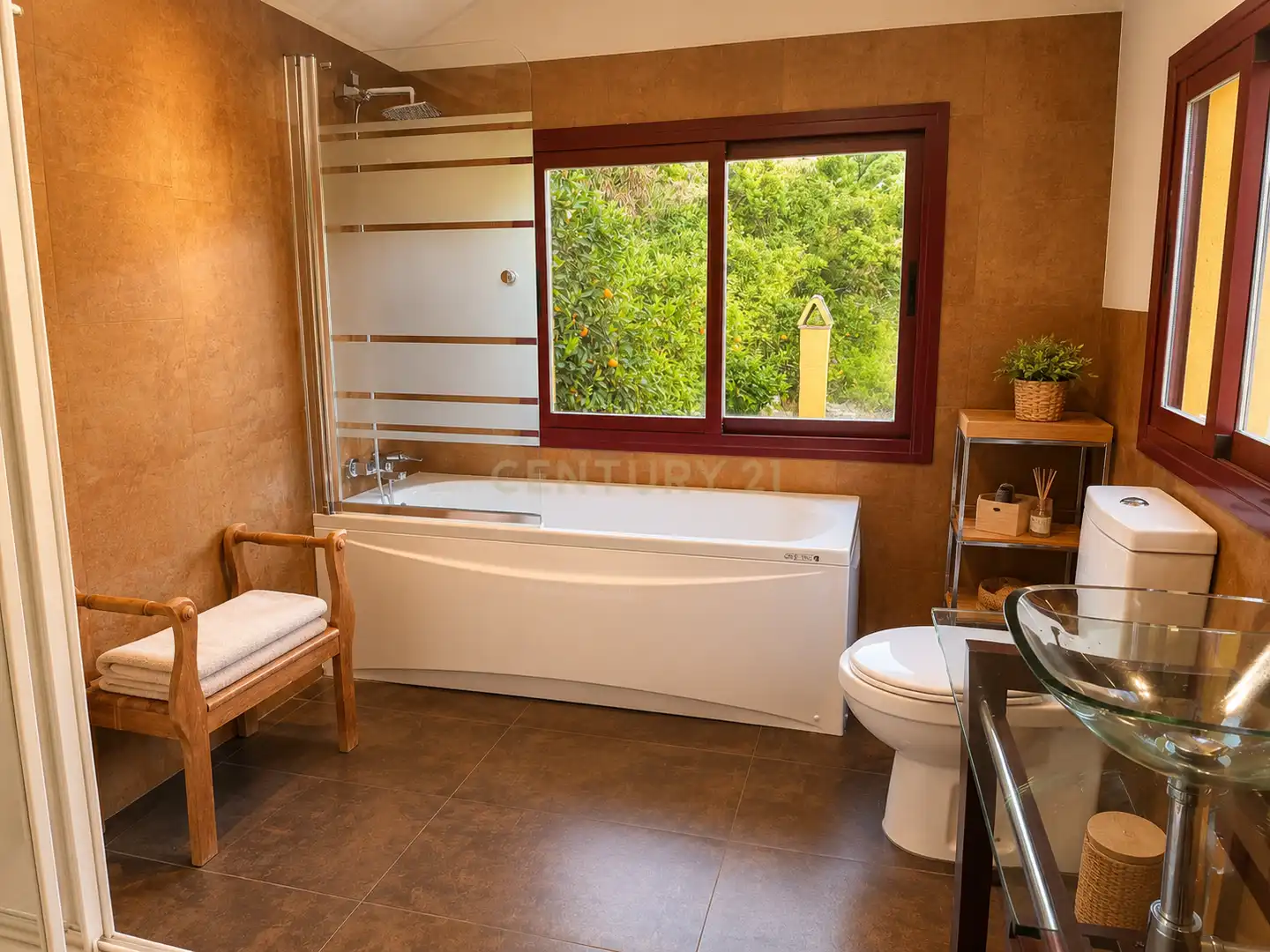 Bathroom of Houses for sale in Ojén  with Air Conditioner, Private garden and Storage room