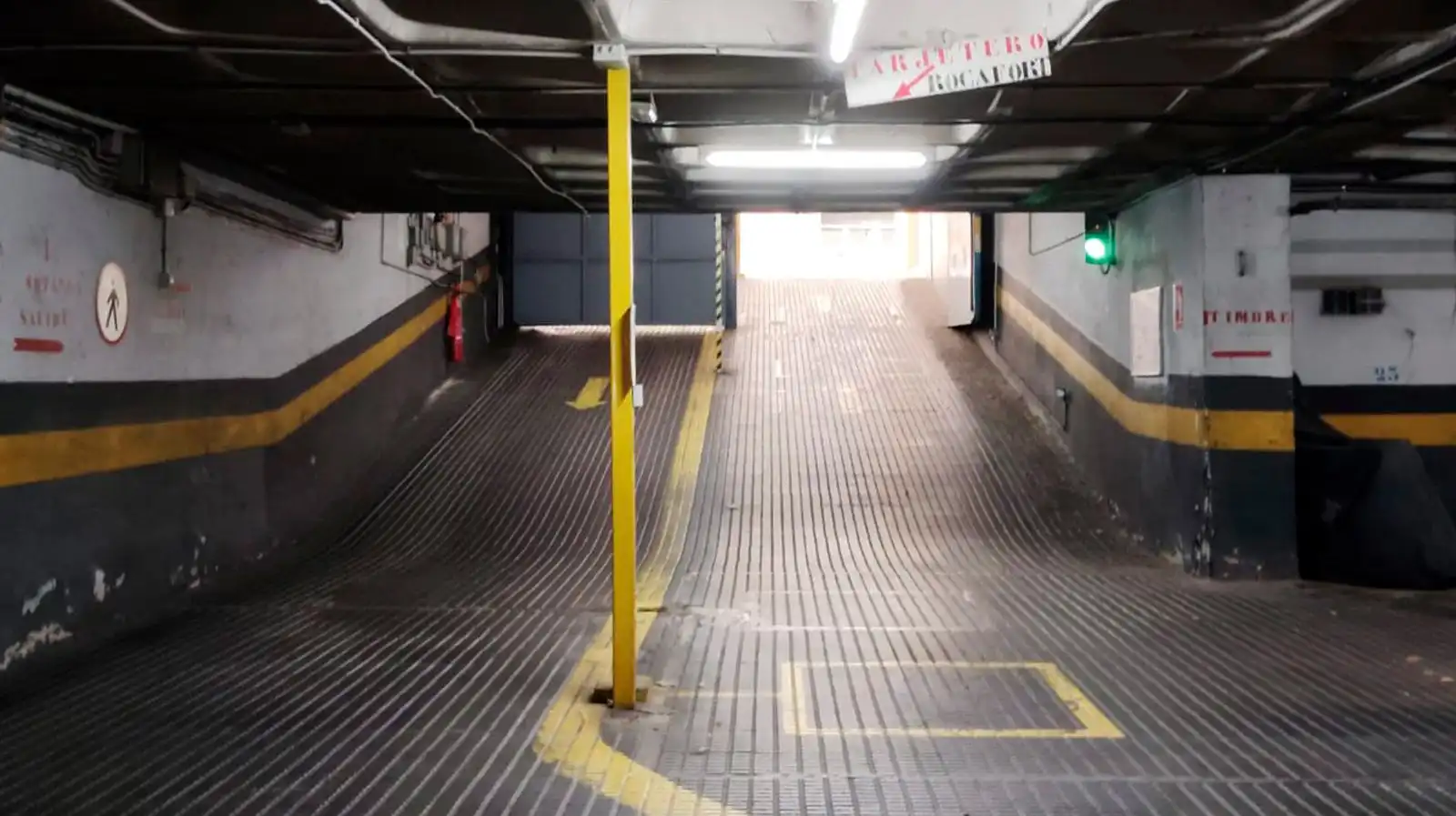 Parkplatz zur Miete in CALLE ROCAFORT 116, imagen 10
