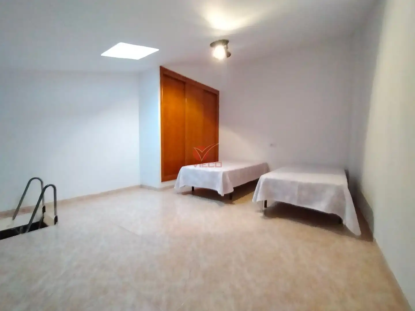 Dormitori de Casa o xalet en venda en Mariana amb Calefacció i Terrassa