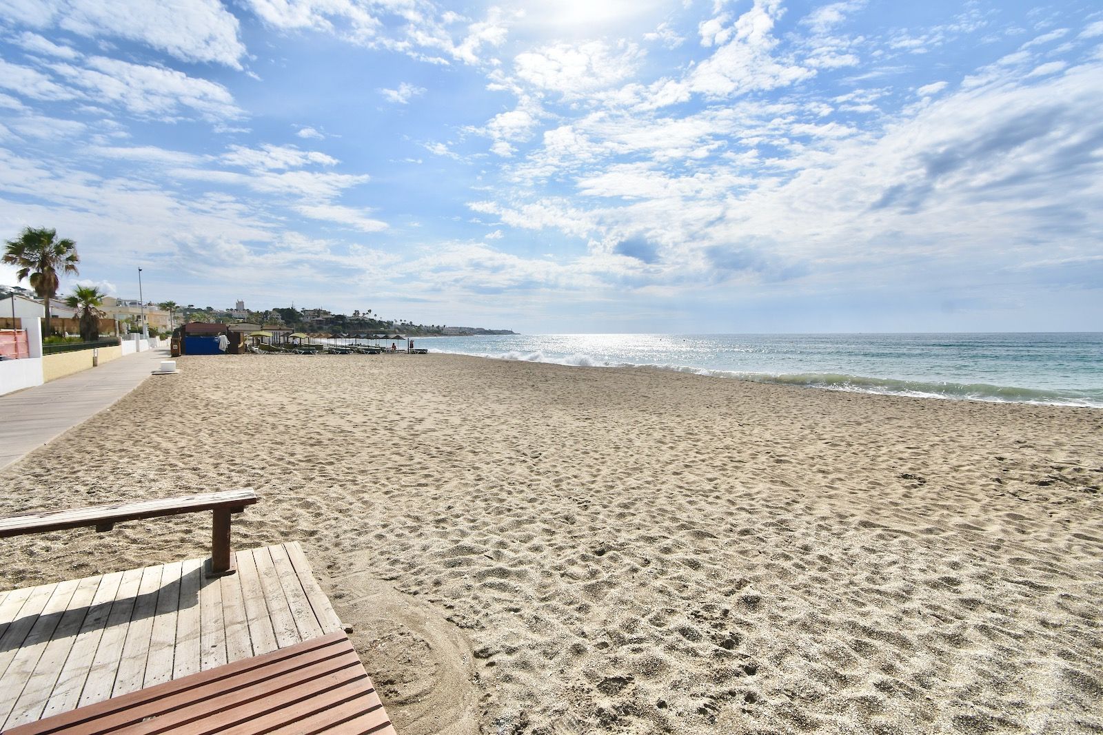 Vista exterior de Piso en venta en Mijas con Aire acondicionado, Calefacción y Amueblado
