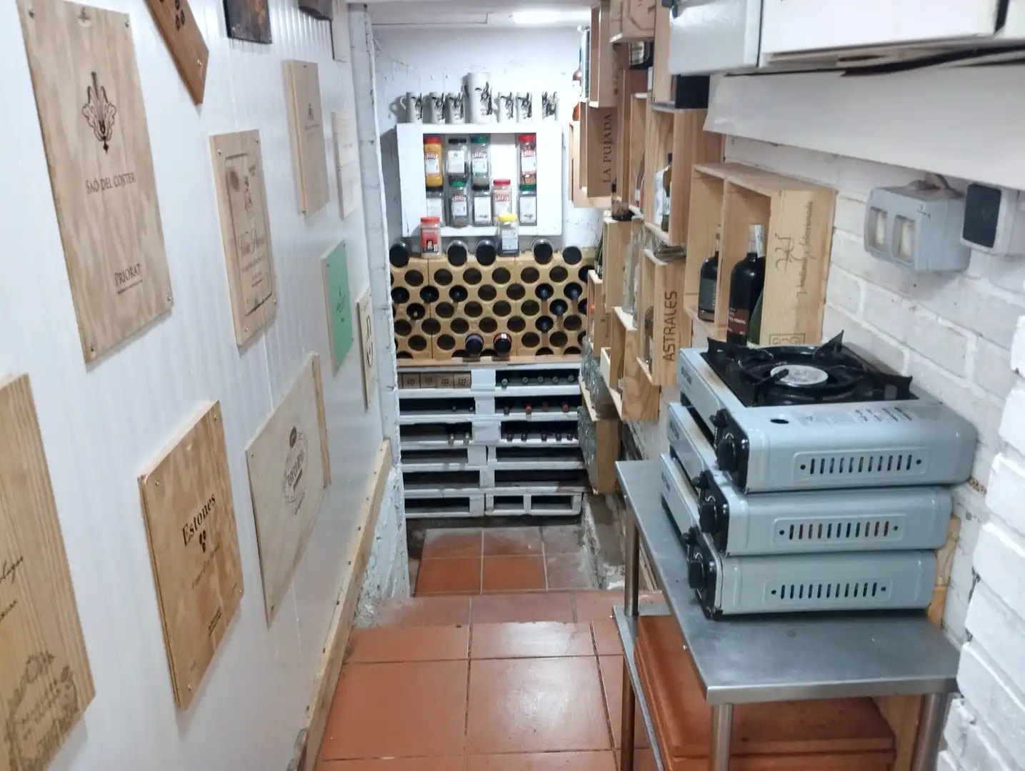 Commercial properties for sale in Botarell  with Air Conditioner, Heating and Terrace