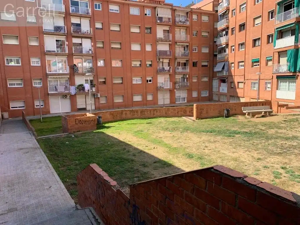 Local comercial en venda a CL ATENES 
Es: Pl:P Pt:
 MATARO (BARCELONA), imagen 11