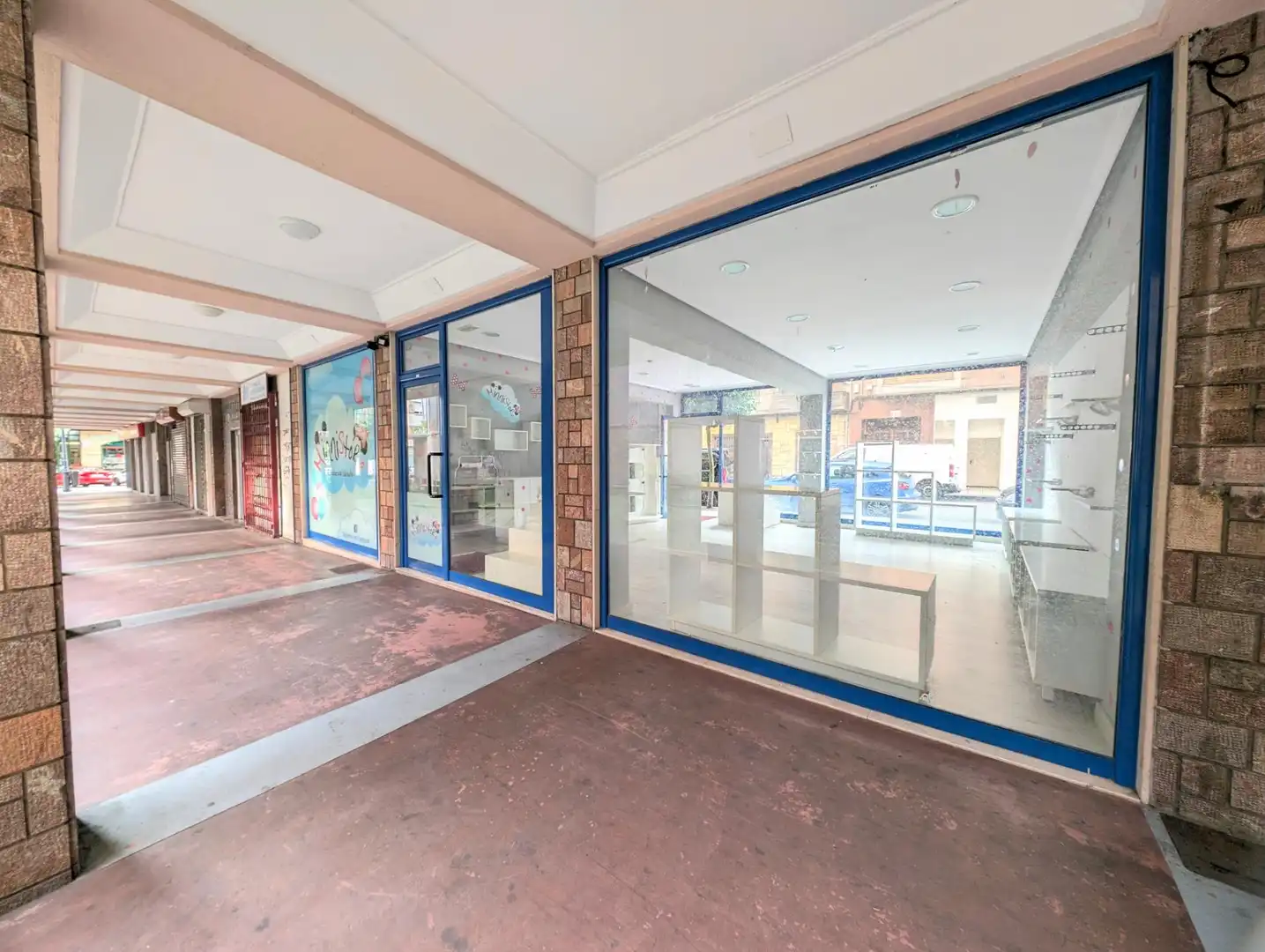Gewerbefläche zur Miete in RAFAEL DEL RIEGO, imagen 3