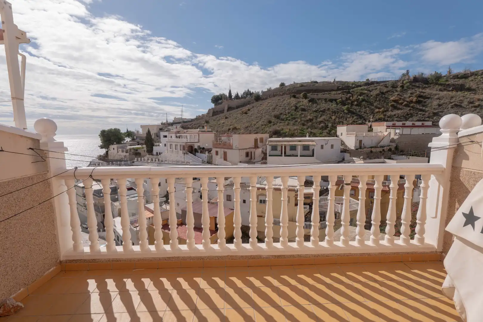 Außenansicht von Einfamilien-Reihenhaus zum Verkauf in Albuñol mit Terrasse, Möbliert und Balkon