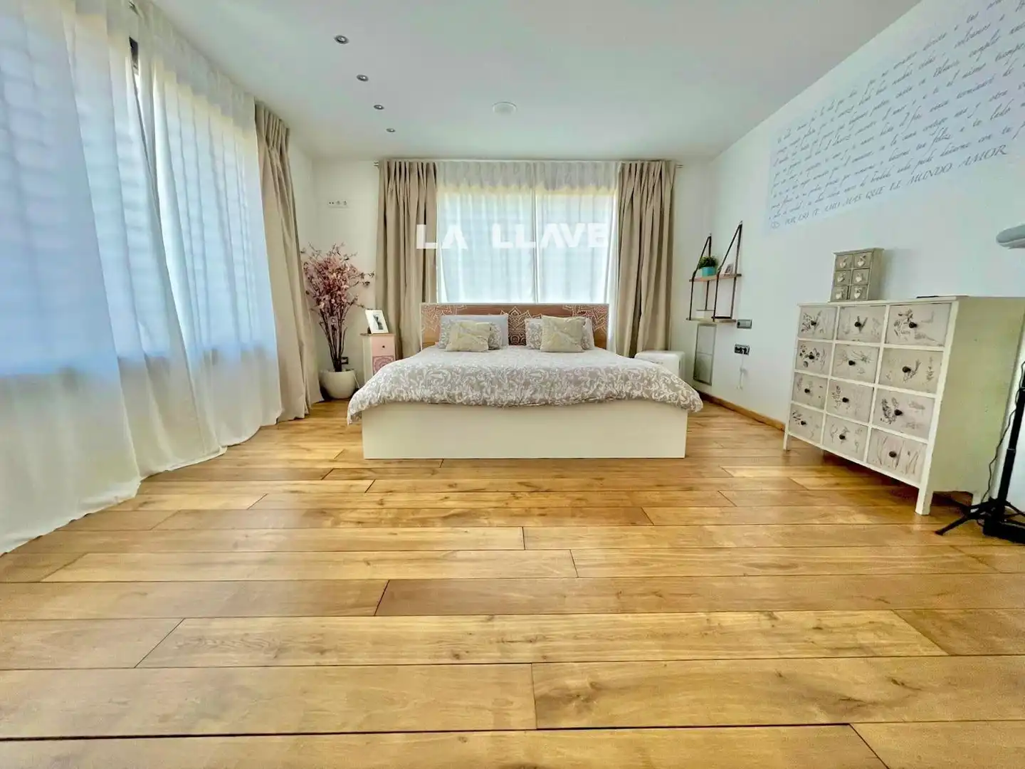 Habitación de Casa o chalet en venta en Blanes con Aire acondicionado, Calefacción y Jardín privado