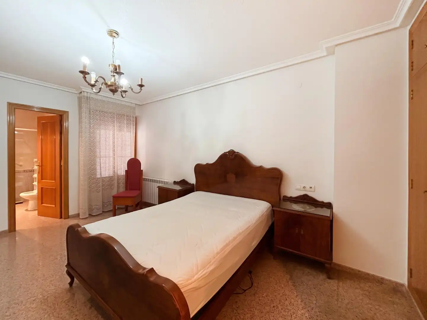 Habitación de Piso en venta en Novelda, Alicante