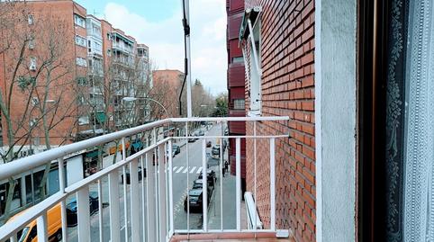 Foto 4 de Piso de alquiler en Manuel Noya, Moscardó,  Madrid Capital