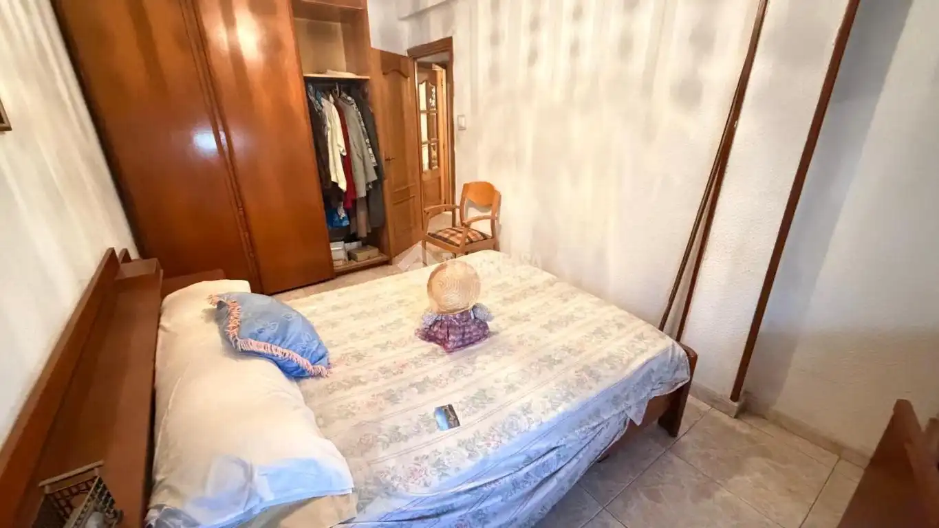 Dormitori de Pis en venda en Villaverde