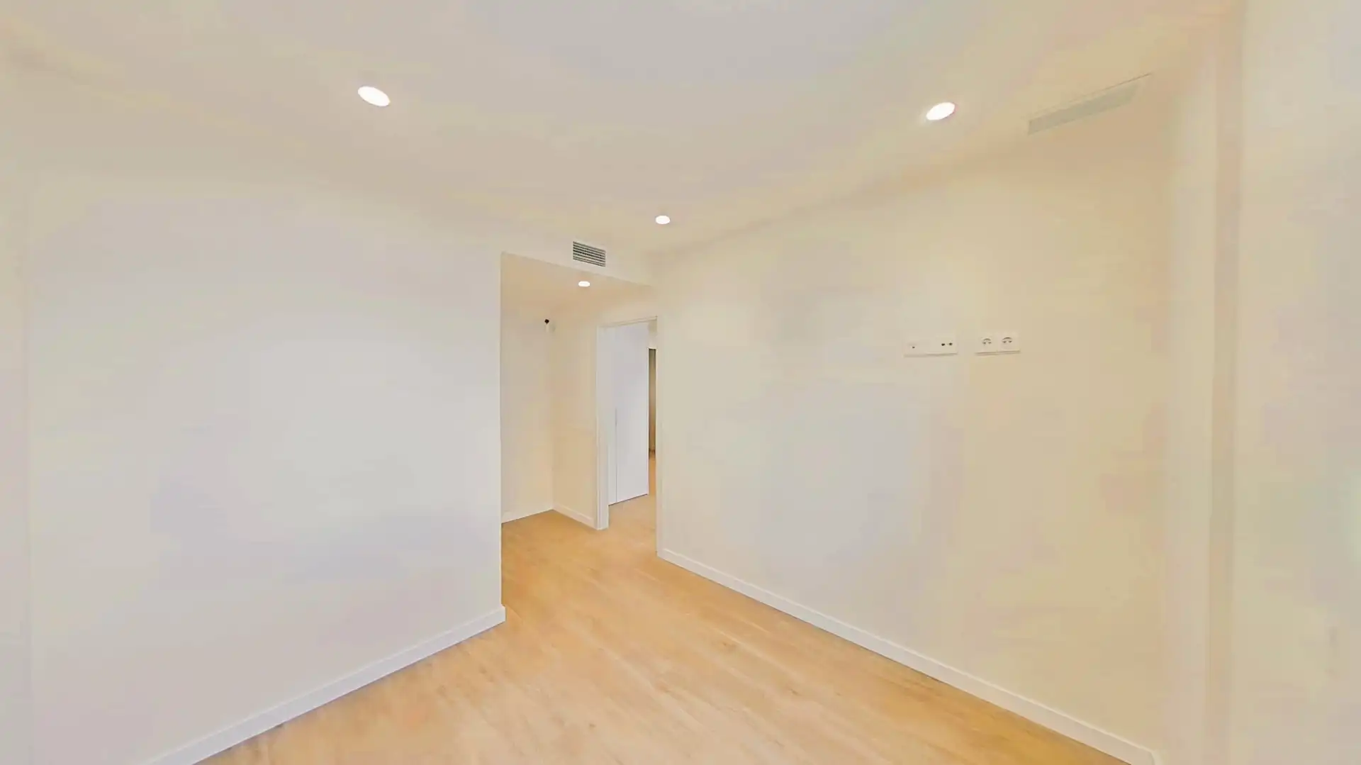 Planta baja en venta en Cubelles con Aire acondicionado, Calefacción y Jardín privado