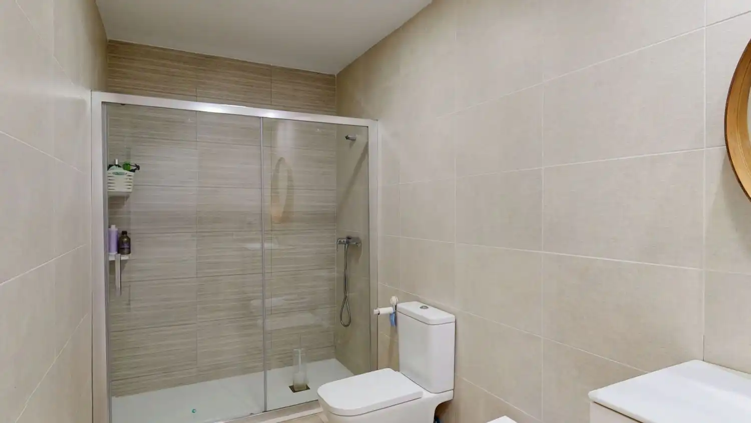 Baño de Piso en venta en Sevilla con Aire acondicionado y Calefacción