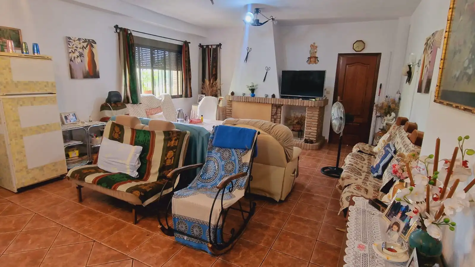 Sala de estar de Casa o chalet en venta en Villa del Río con Aire acondicionado, Calefacción y Jardín privado