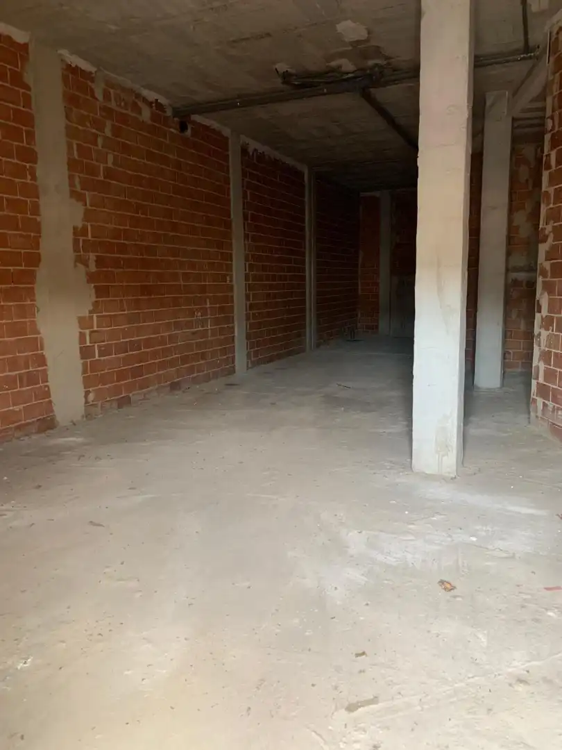 Local comercial en venta en Avenida Juan Carlos I 103, imagen 2
