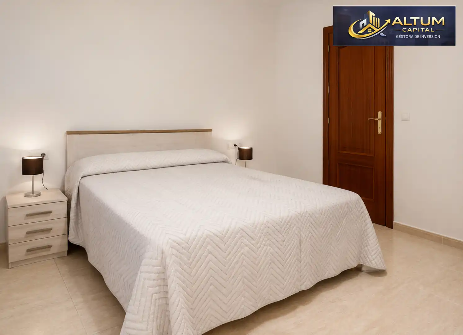 Dormitori de Casa adosada en venda en San Miguel de Abona amb Aire condicionat, Moblat i Forn