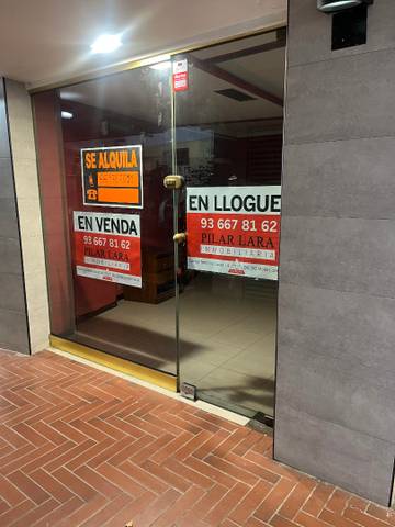 Local comercial en Alquiler en Estació de França