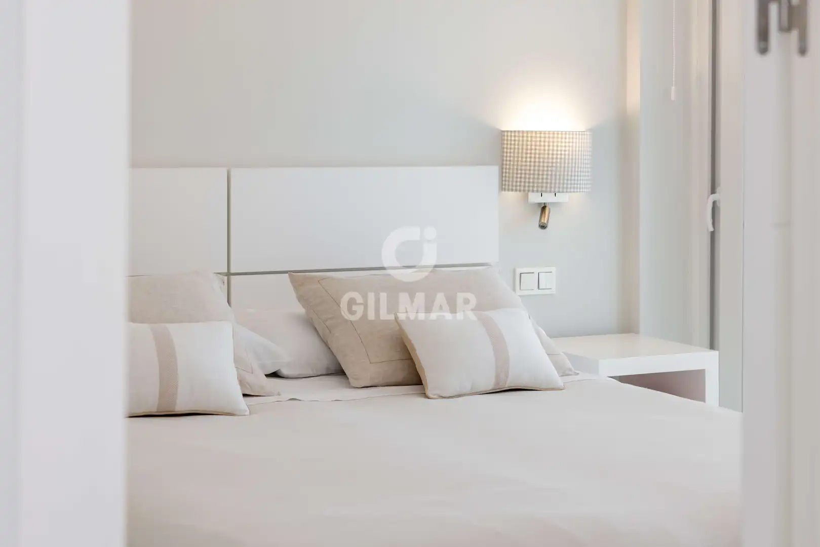 Dormitori de Apartament en venda en Marbella amb Calefacció, Jardí privat i Traster